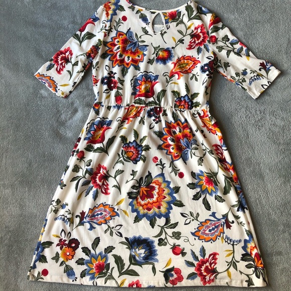 Women/Teenager Boho Floral Dress Old Navy Not Used - Picture 3 of 8